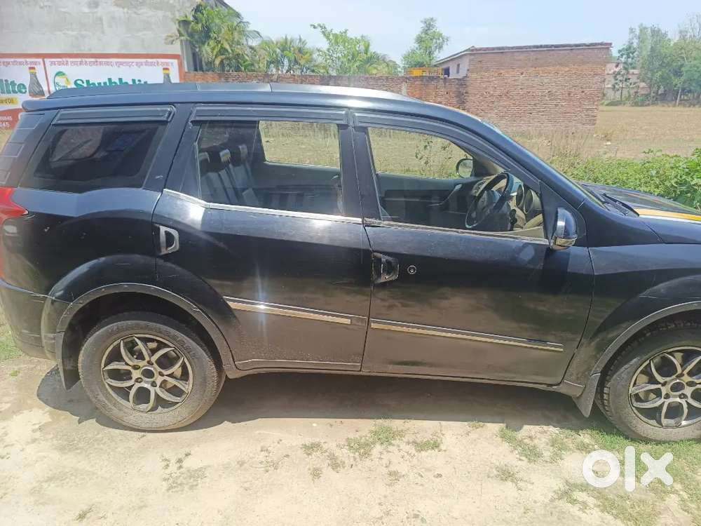 Xuv 500 2015 Very Good Condition Well Maintained