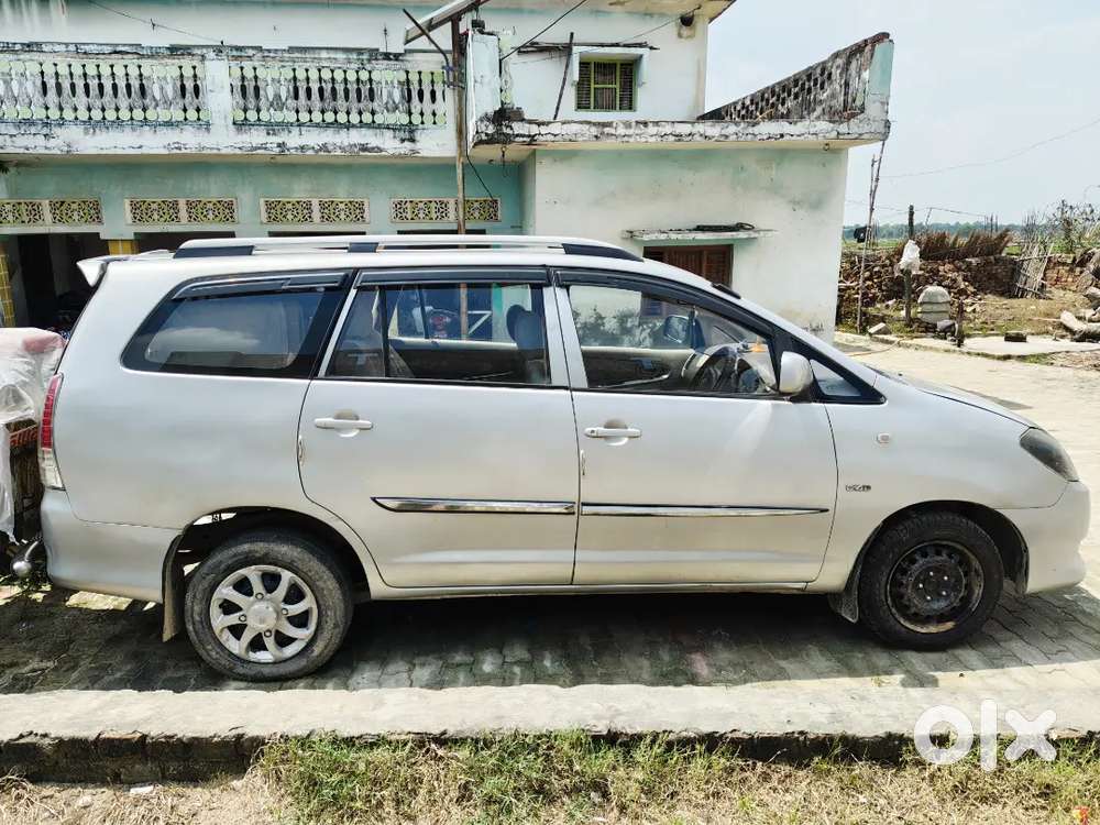 Toyota Innova Diesel 2012 Second Owner