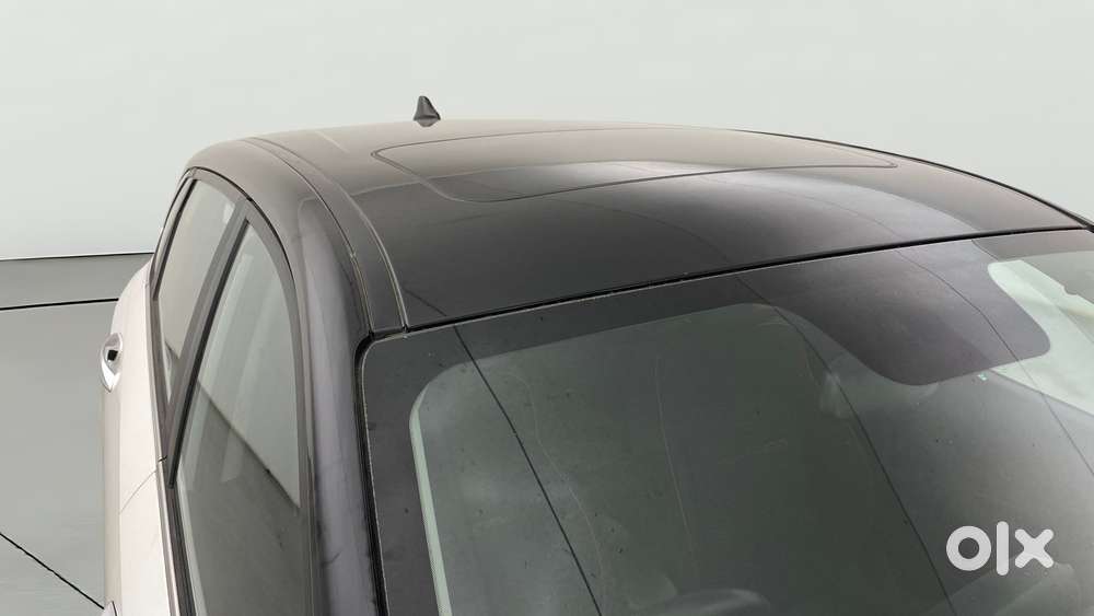 Hyundai New I20 1.2 Asta (o) Mt Dual Tone, 2022, Diesel