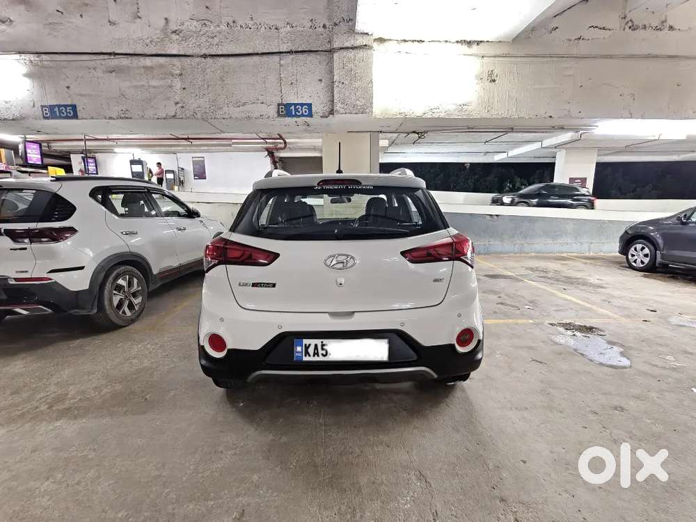 Single-owner I20 Active Top Spec (sx, 6 Airbags) 90k Km Greatshape