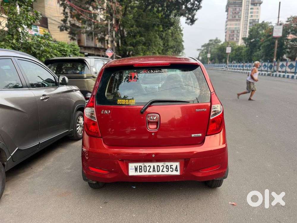 Hyundai I10 Sportz At, 2013, Petrol