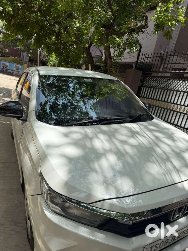 Honda Amaze 2nd Gen Petrol 25000 Km Driven