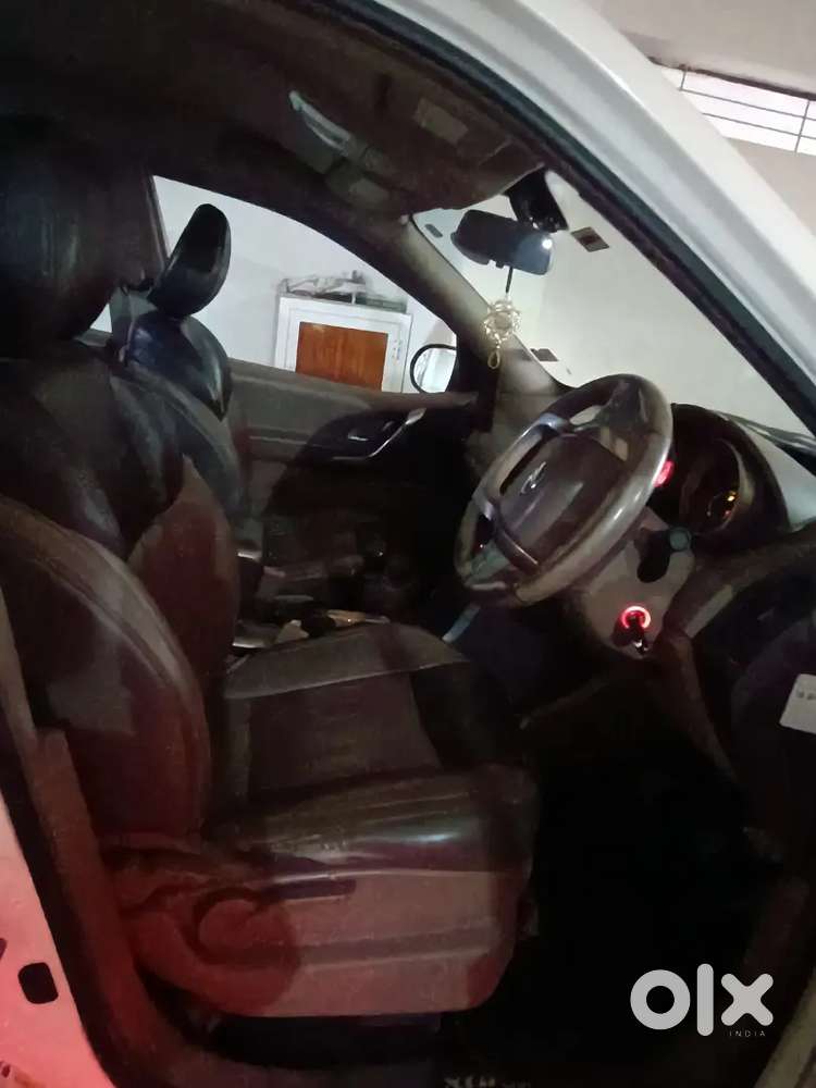 Mahindra Xuv500 2013 Diesel 108000 Km Drive