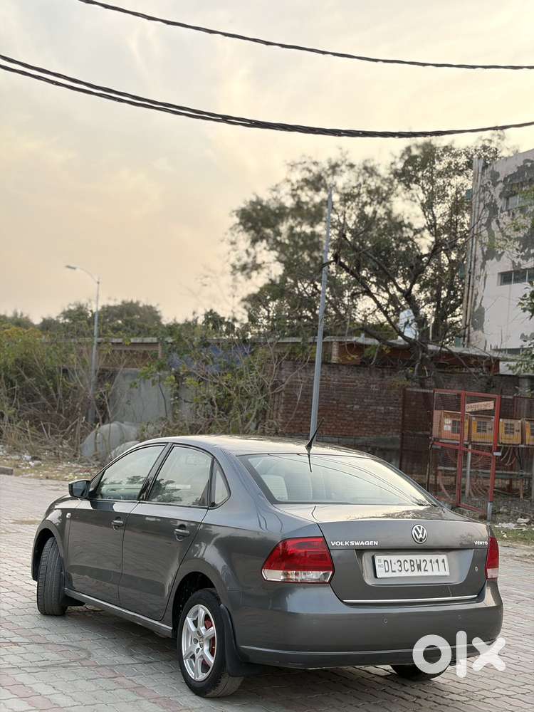 Volkswagen Vento 2010-2013 Petrol Highline, 2013, Petrol