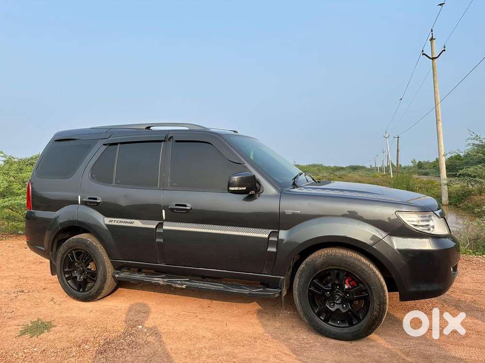 Tata Safari Storme Varicor 400 Diesel Car 2019