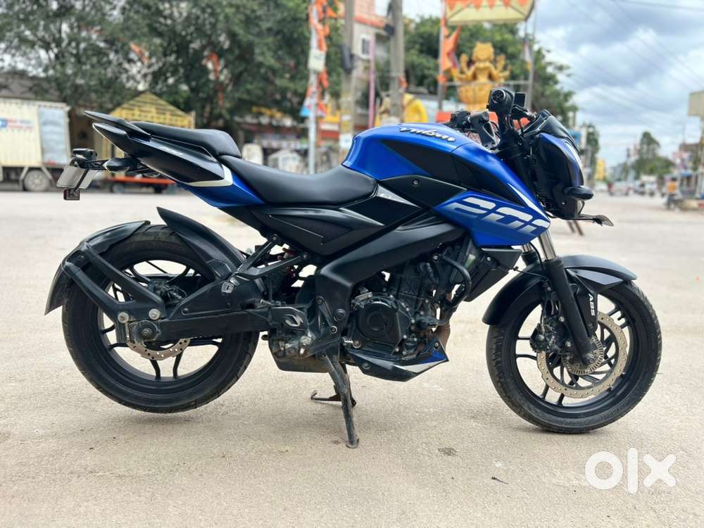 Blue 200cc Pulsar Bike Pulsar 200 Pulsar Blue Colour Bike Plusar