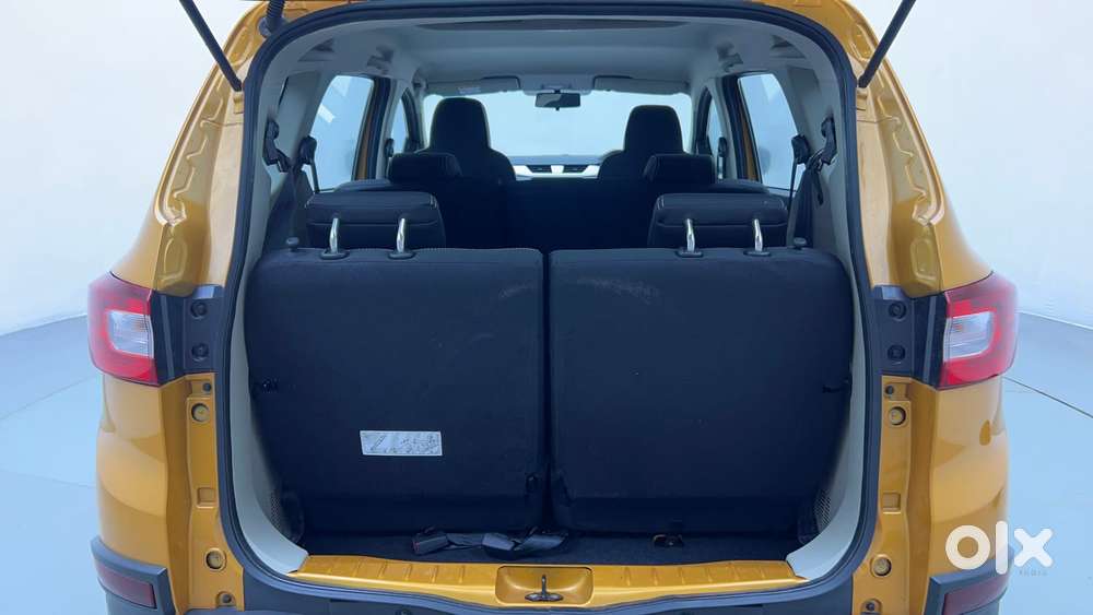 Renault Triber Rxz Easy-r Amt, 2025, Petrol