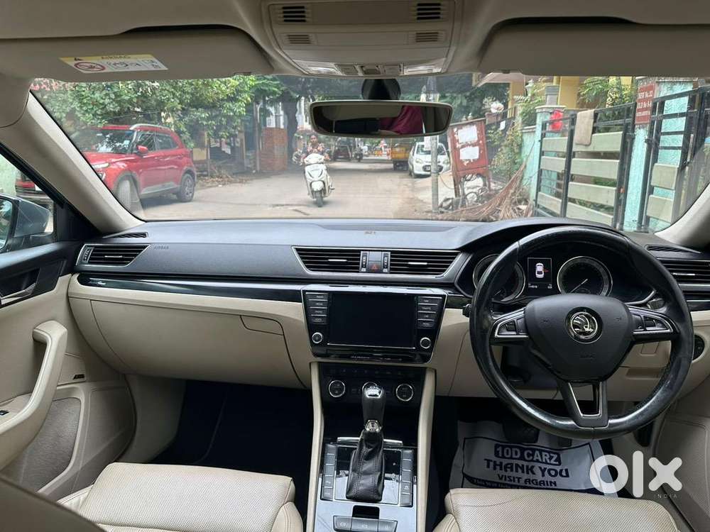 Skoda Superb 2017 Diesel 125000 Km Driven