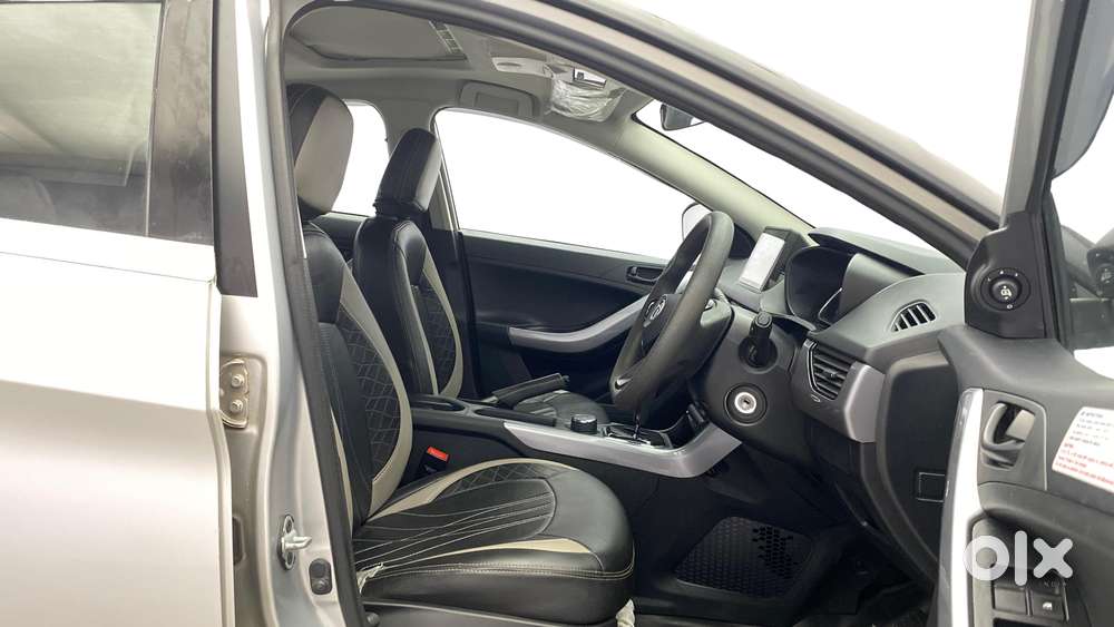 Tata Nexon 1.5 Revotorq Xma Amt (s), 2021, Petrol