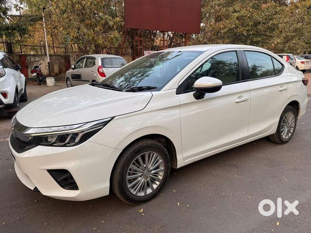 Honda City 2023 Petrol 7500 Km Driven