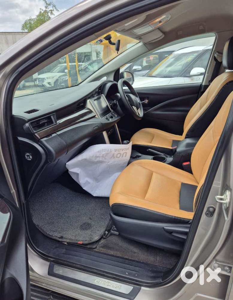 Toyota Innova Crysta 2.7 Gx At, 2019, Diesel