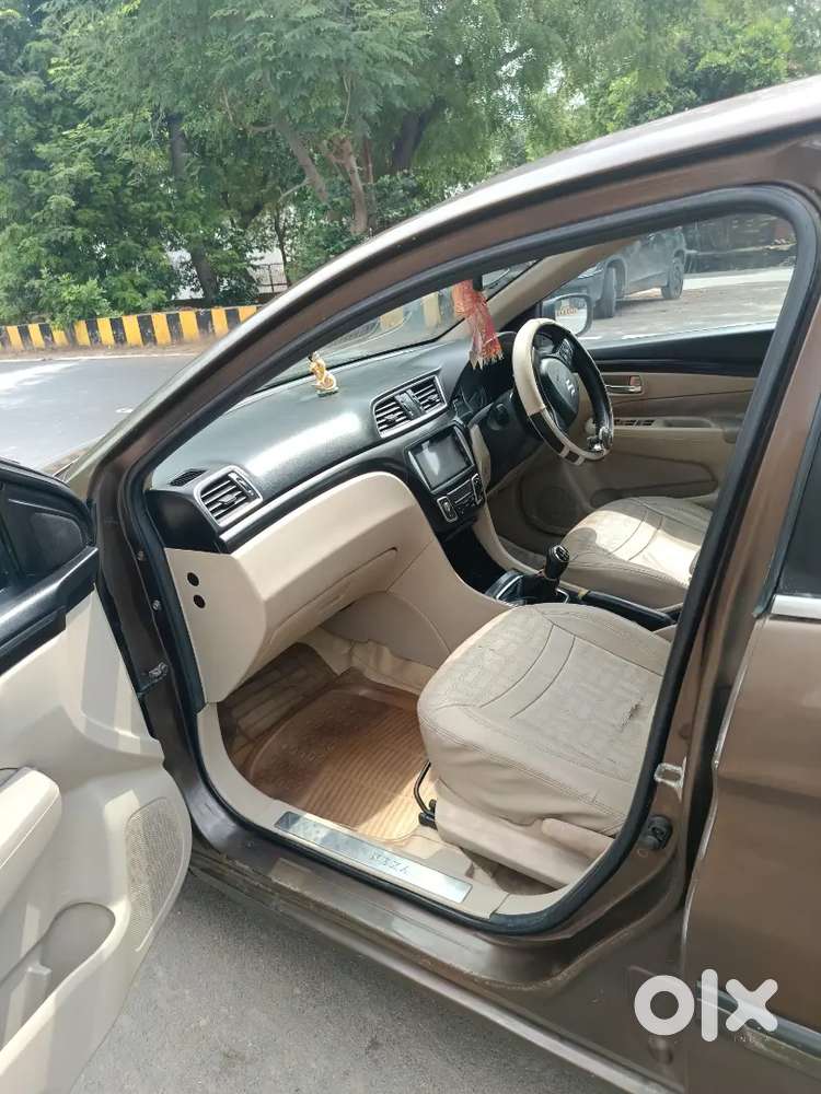 Maruti Suzuki Ciaz 2015 Diesel 98000 Km Driven