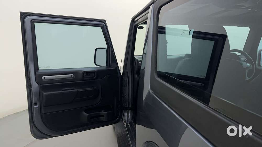 Mahindra Thar Lx Hard Top Petrol Mt 4wd, 2021, Petrol