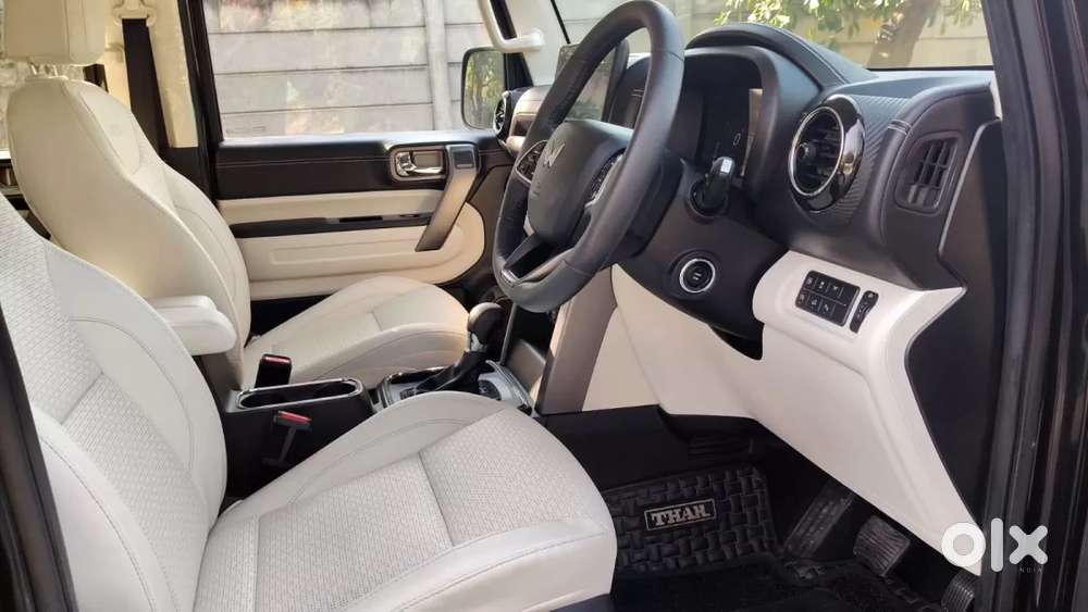 Mahindra Thar Roxx, 2025, Petrol