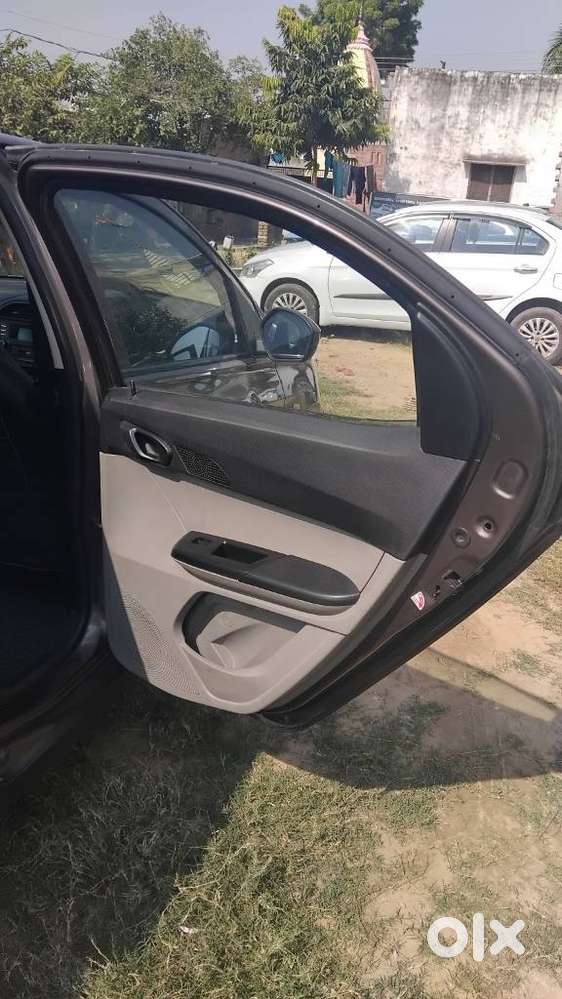Tata Tiago 1.2 Revotron Xt (o), 2019, Petrol