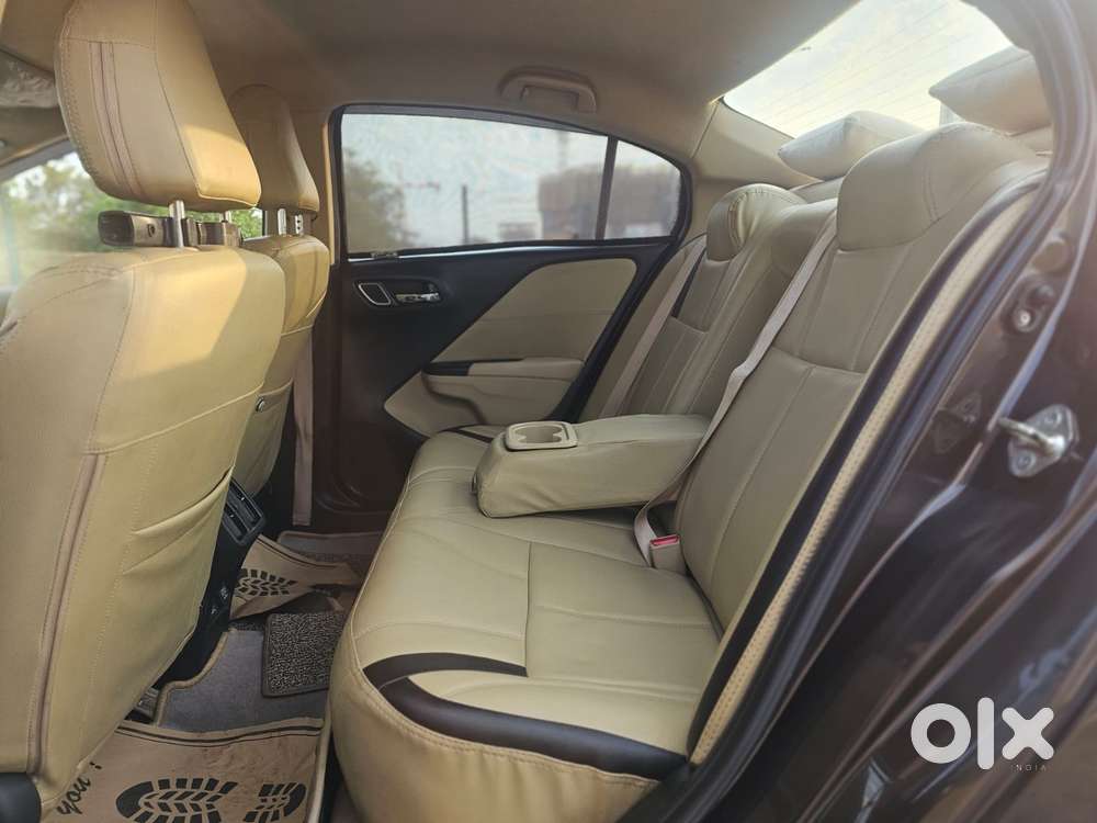 Honda City 1.5 V Cvt I-vtec Mt, 2021, Petrol