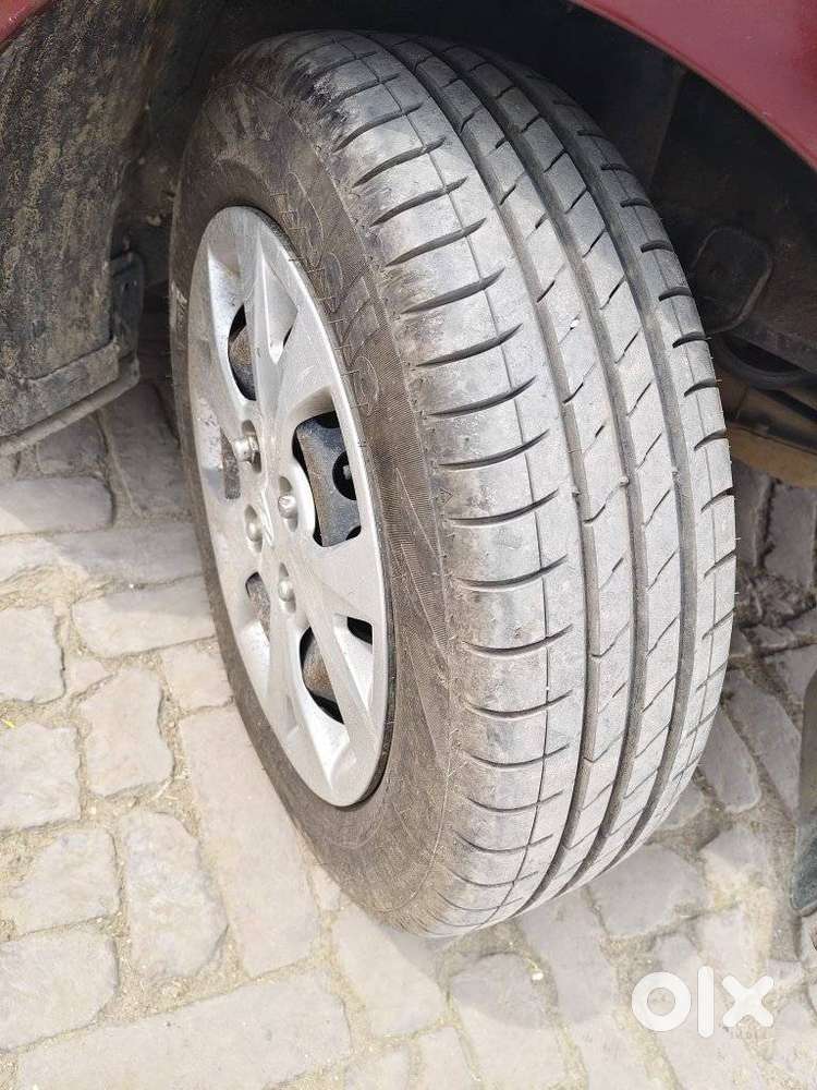 Maruti Suzuki Swift Vxi + Manual, 2018, Petrol