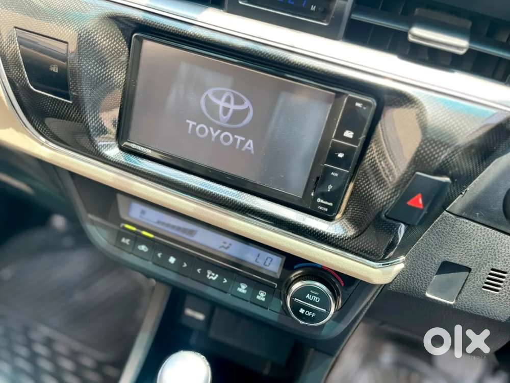 Toyota Corolla Altis 1.8 Vl Cvt, 2015, Petrol