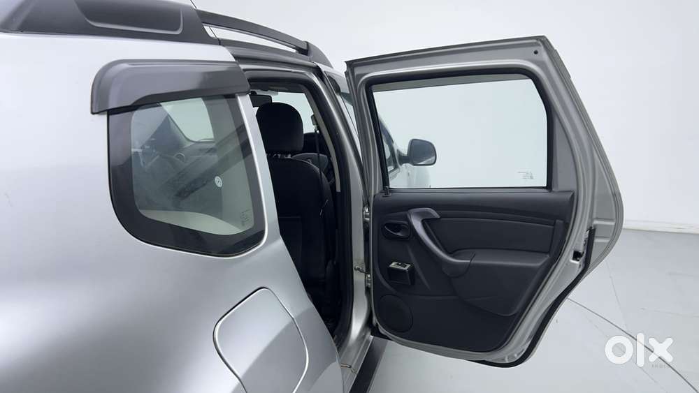 Renault Duster 1.5 Petrol Rxe, 2015, Petrol