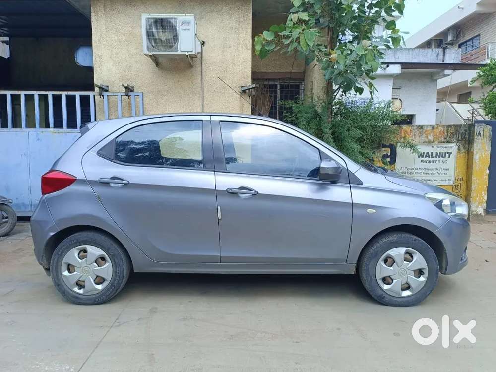 Tata Tiago Revotron 2018