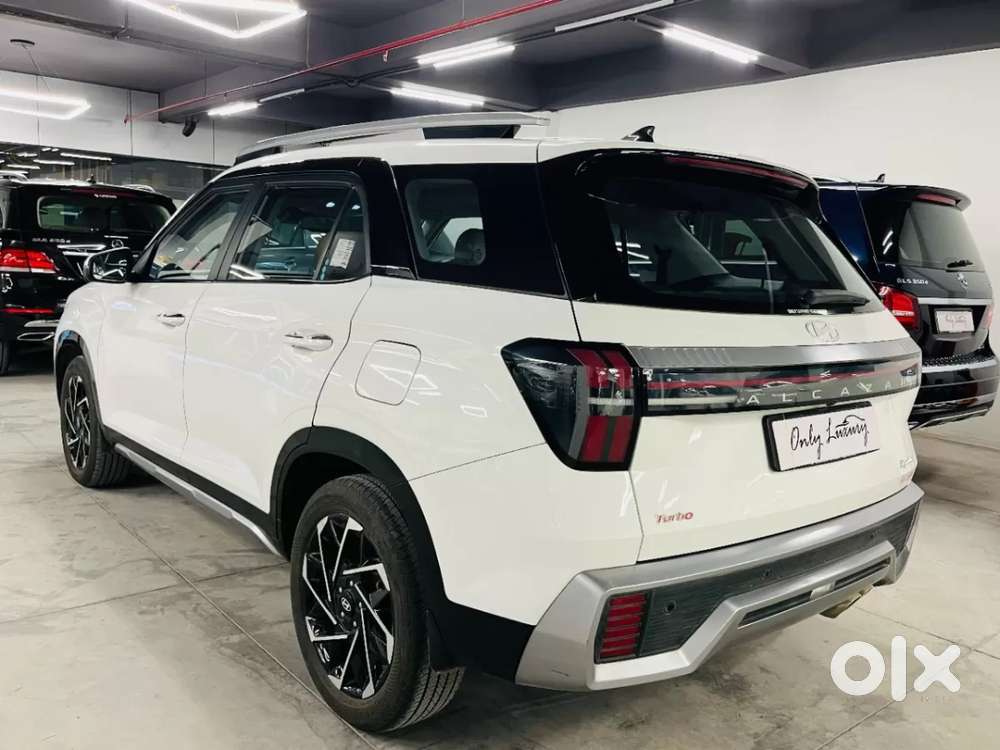 Hyundai Alcazar, 2025, Petrol