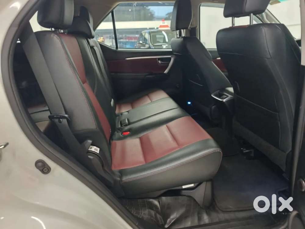 Toyota Fortuner Legender, 2025, Diesel