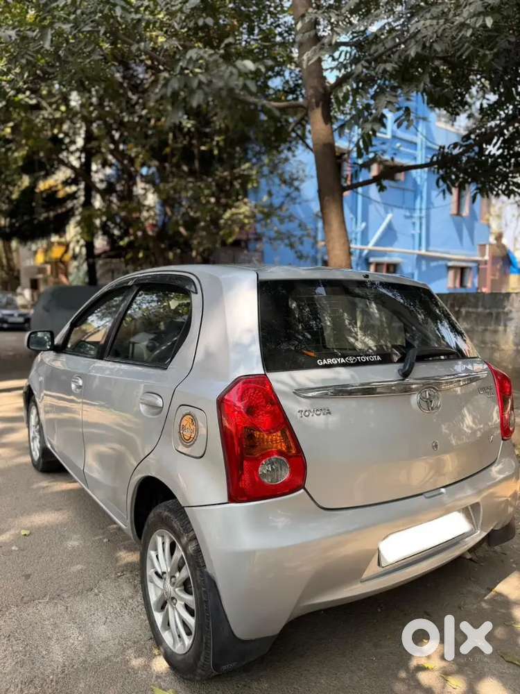 Toyota Etios Liva 2013 Petrol Well Maintained
