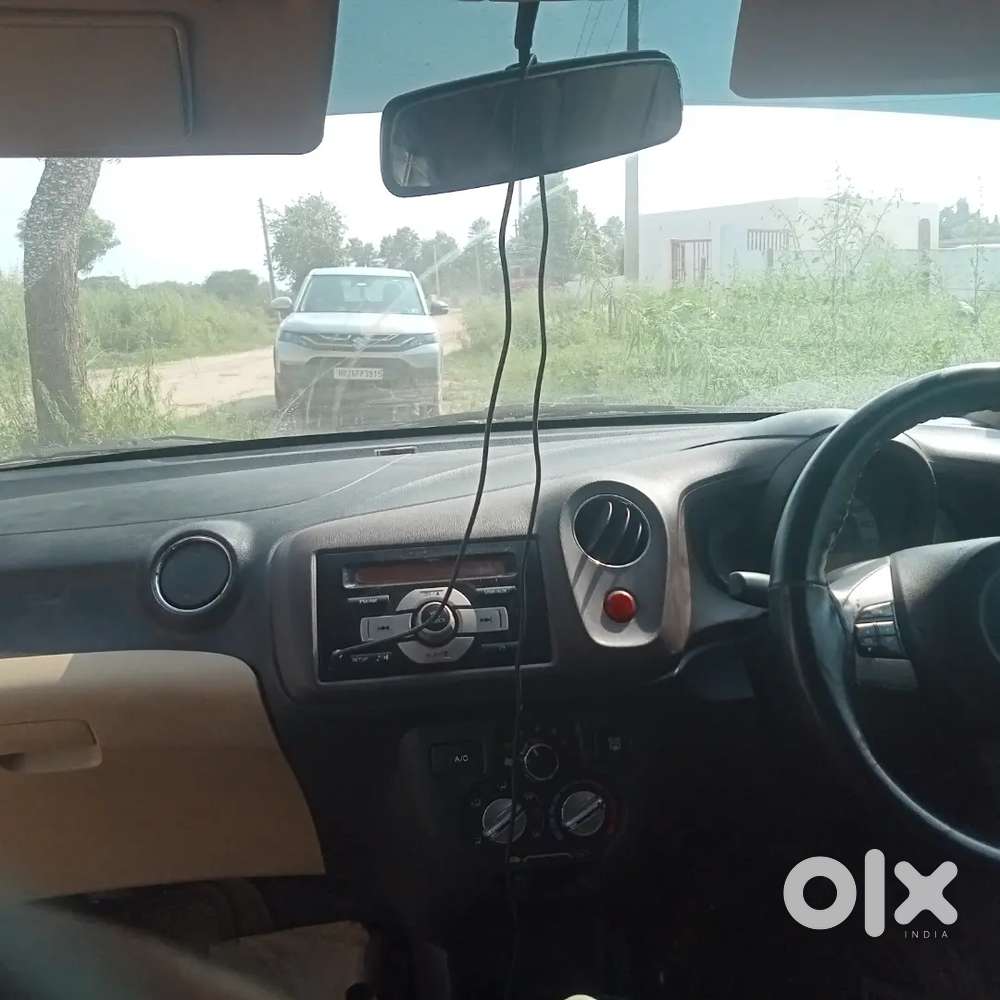 Honda Brio 2013 Car
