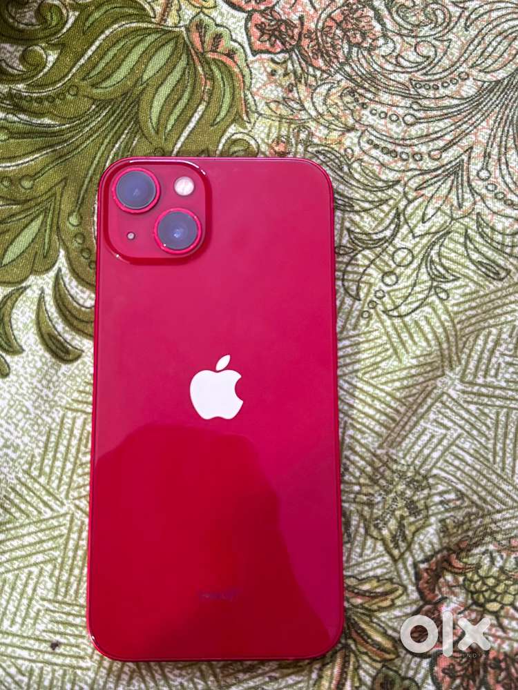 I phone 13 unique red colour and no damage and no dent