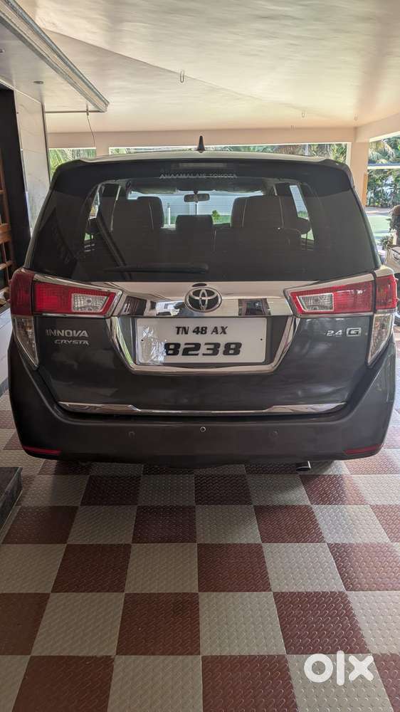 Toyota Innova Crysta 2.4 G Mt, 2016, Diesel