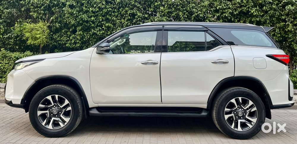 Toyota Fortuner Legender 4x2 At 2.8, 2022, Diesel