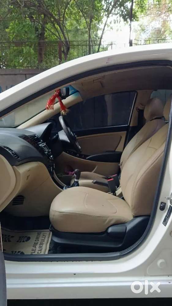 Hyundai Verna 1.6 Sx 2014, Pure Petrol Engine Good Suspension Shockers