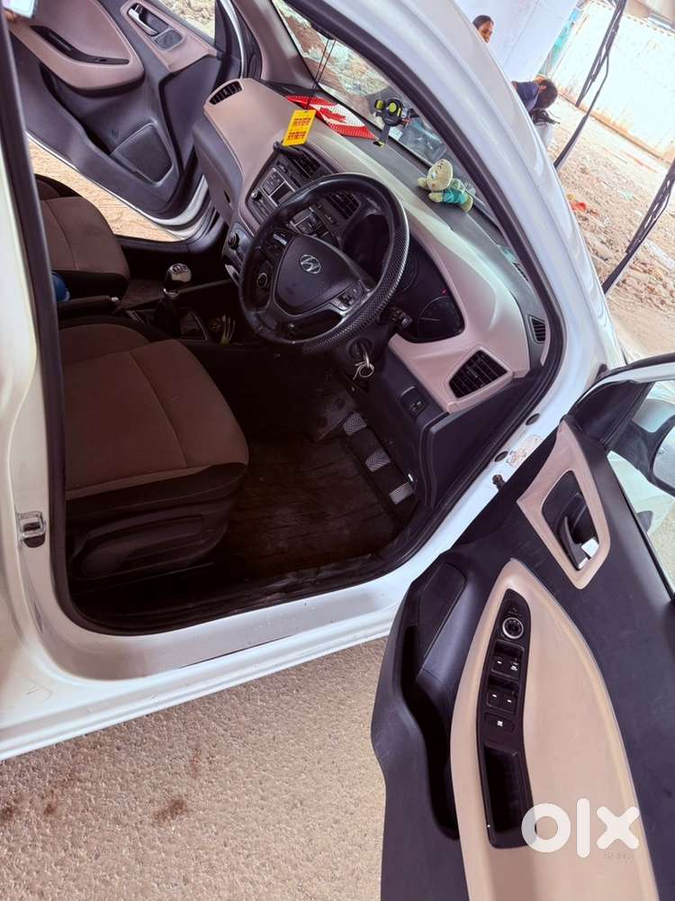 Hyundai New I20 2015