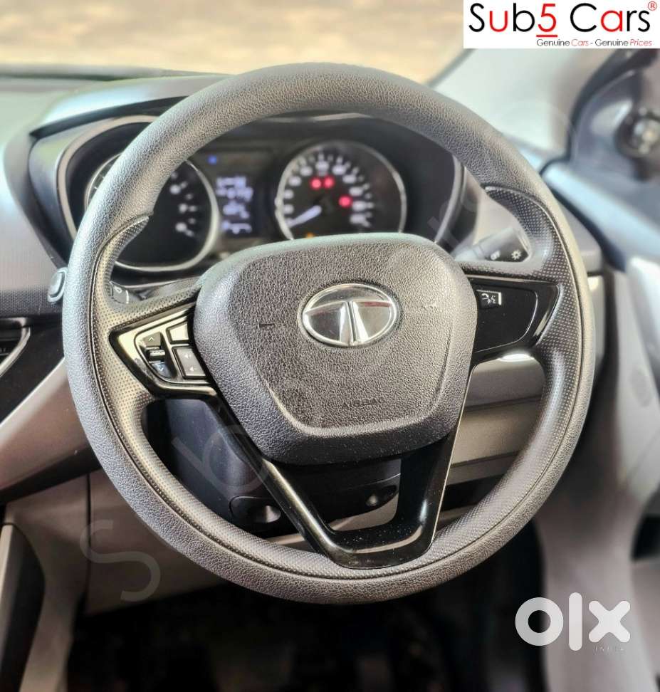 Tata Nexon 1.2 Revotron Xza Plus, 2019, Petrol