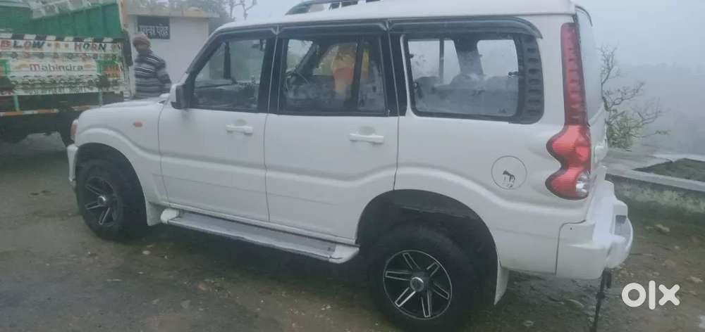 Mahindra Scorpio 2013 Diesel Manual