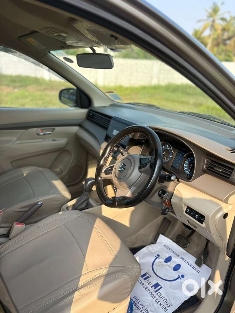 Maruti Suzuki Ertiga Vxi At Petrol, 2021, Petrol