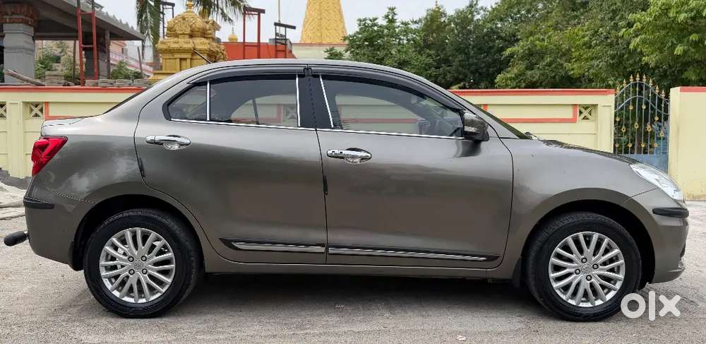 Maruti Dzire Petrol 2023 Model Zxi Manual Second-hand