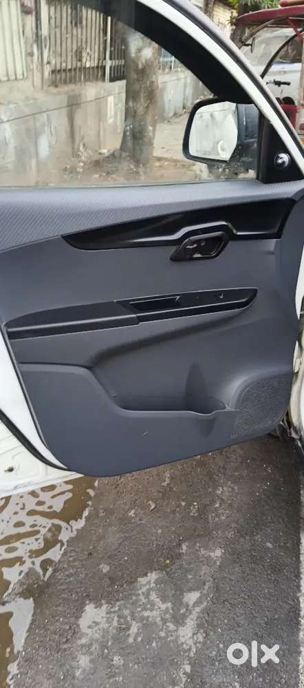 Mahindra Kuv 100 2018 Cng Not On Paper