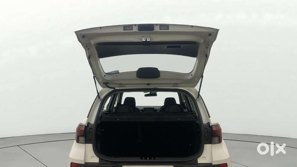 Hyundai Venue S, 2022, Petrol