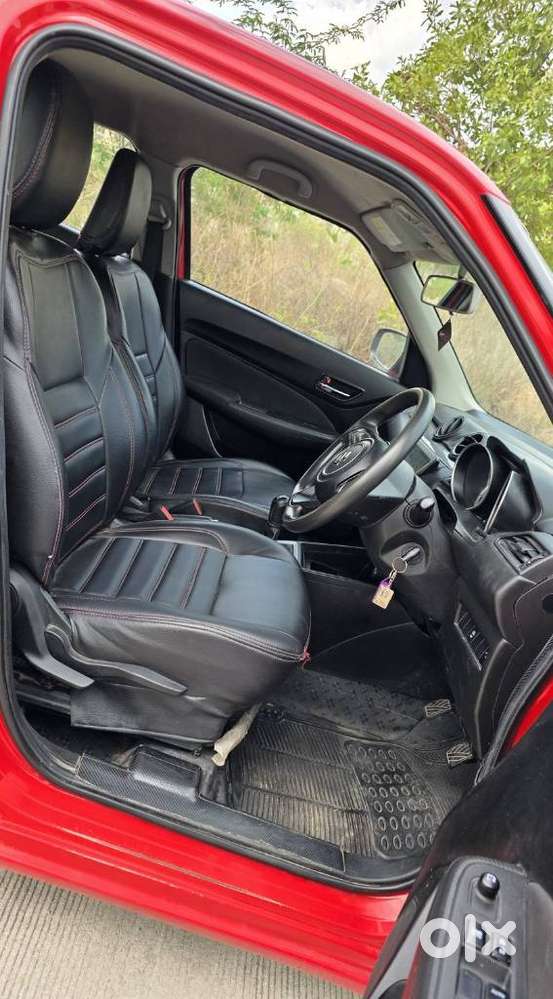 Maruti Suzuki Swift Vxi + Manual, 2022, Petrol
