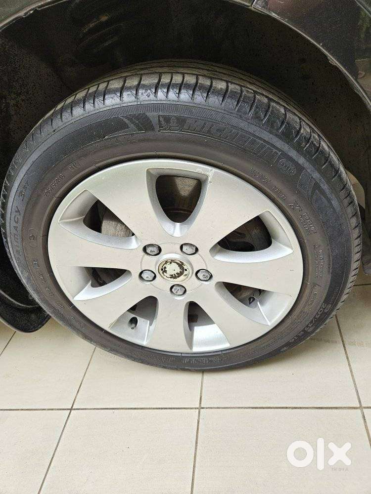 Skoda Superb 1.8 Tsi Mt, 2012, Petrol