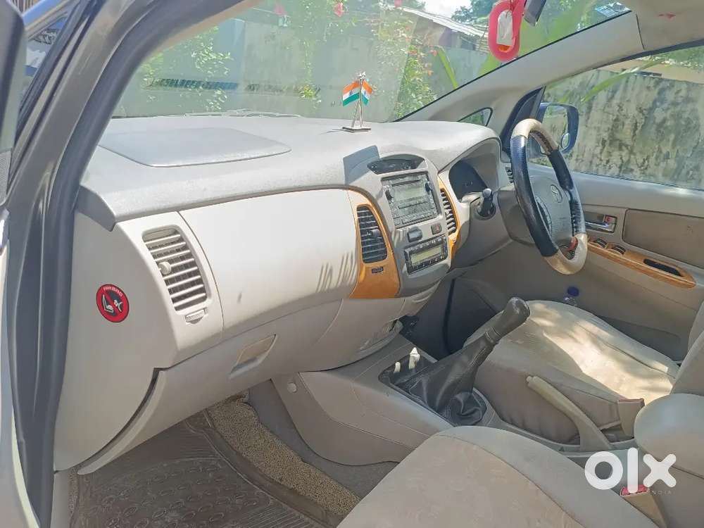 Toyota Innova 2.5 V 2009, Validity Extended For 5 Year.