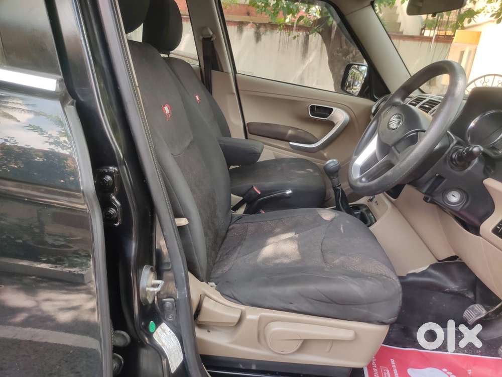 Mahindra Tuv 300 T8, 2015, Diesel