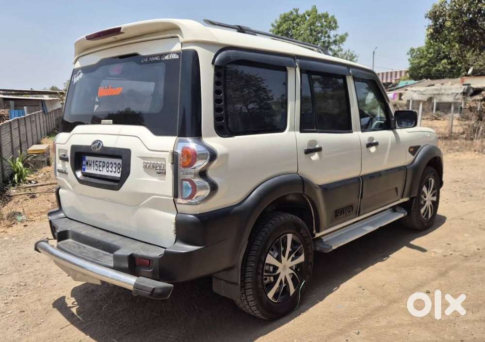 Mahindra Scorpio S4, 2015, Diesel