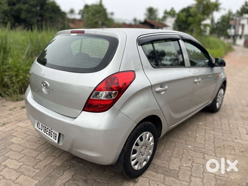 Hyundai I20 2010-2012 1.2 Sportz, 2012, Petrol