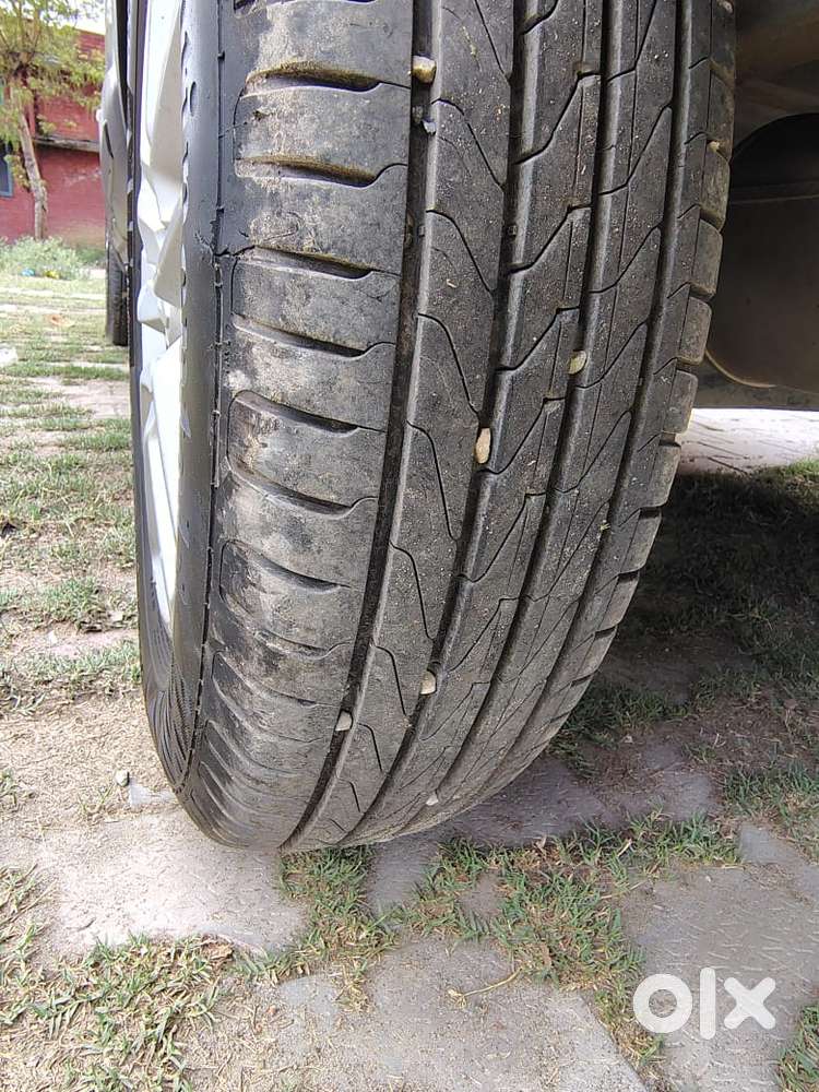 Renault Triber Rxt, 2020, Petrol