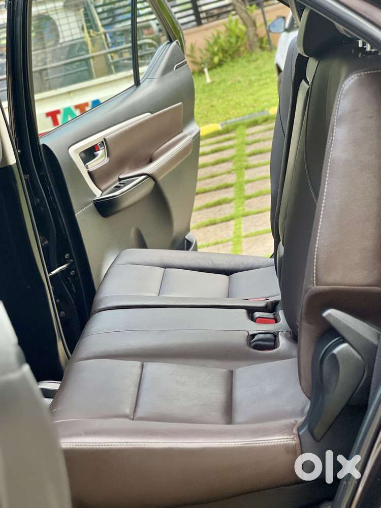 Toyota Fortuner 2.7 2wd Mt, 2016, Petrol