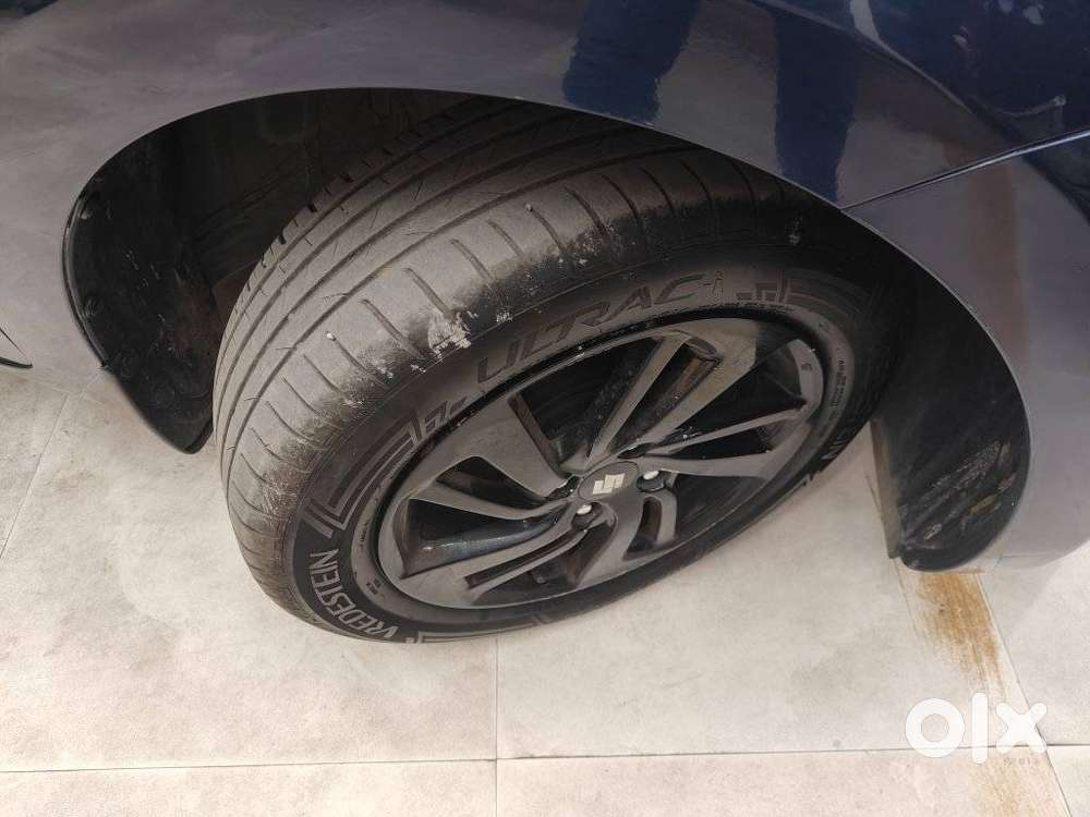 Maruti Suzuki Swift 1.2 Vxi (o), 2024, Petrol