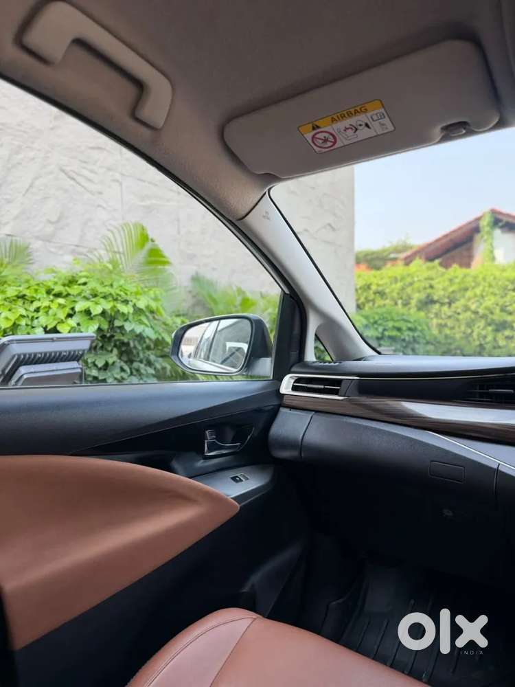 Toyota Innova Crysta 2.8 Zx At 7 Seater, 2019, Diesel