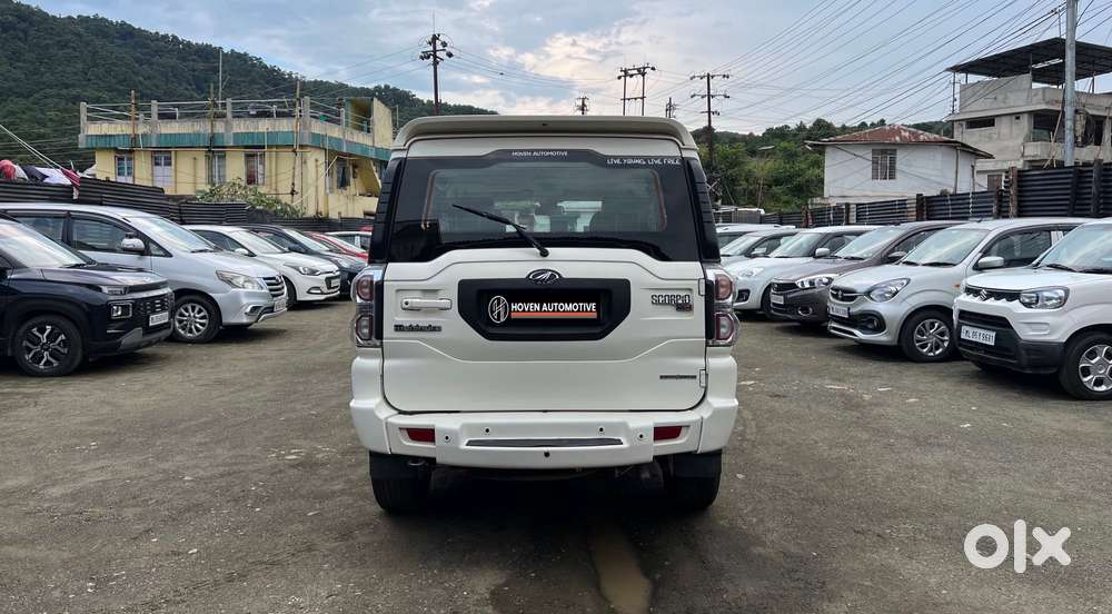 Mahindra Scorpio S10 8 Seater, 2016, Diesel